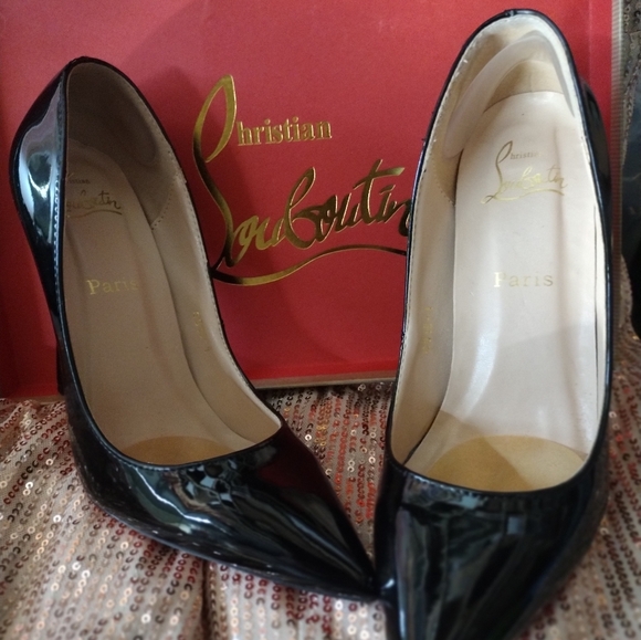 Christian louboutin heel shoes - Picture 3 of 6